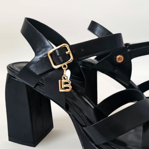 Čierne sandále Laura Biagiotti
